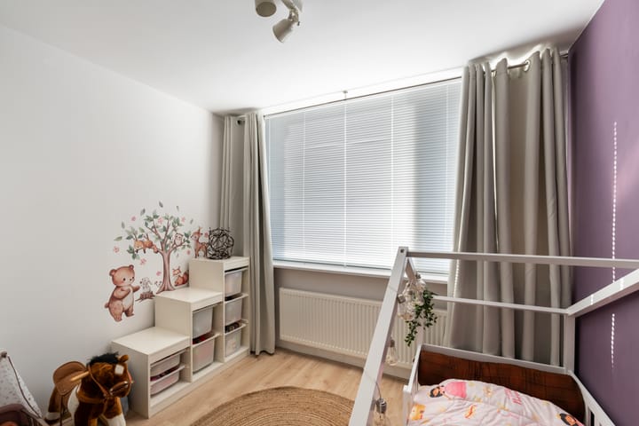 Foto 32 van Moerbeistraat 7