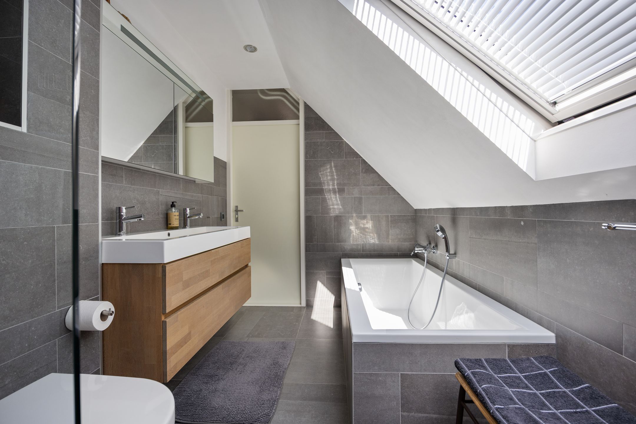 Foto 24 van Schrijverstraat 3