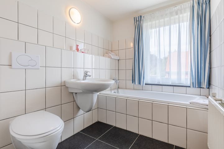 Photo 32 of Wilhelminalaan 23