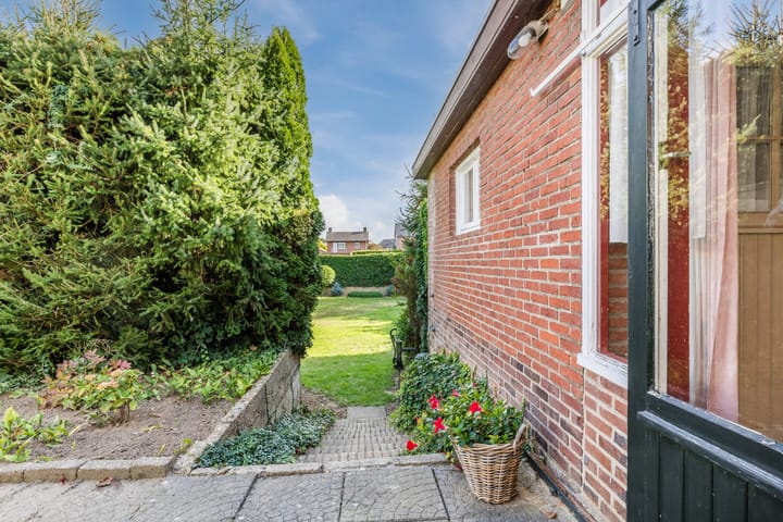 Photo 42 of Wilhelminalaan 23