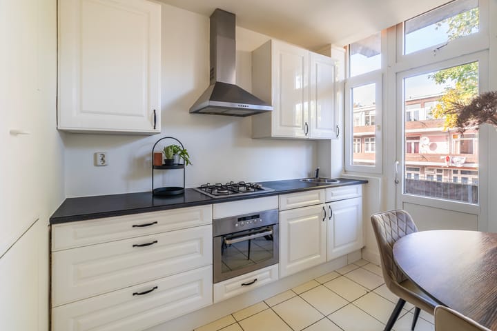 Foto 9 van Ermelostraat 75