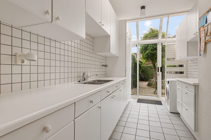 Foto 18 van Kennemerstraatweg 546