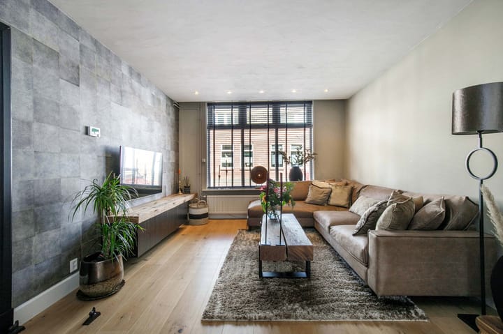 Foto 4 van Lange Burchwal 37