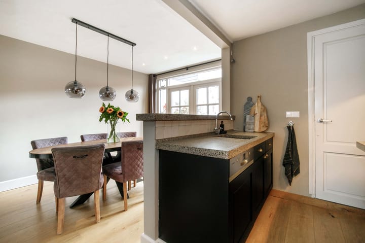 Foto 13 van Lange Burchwal 37