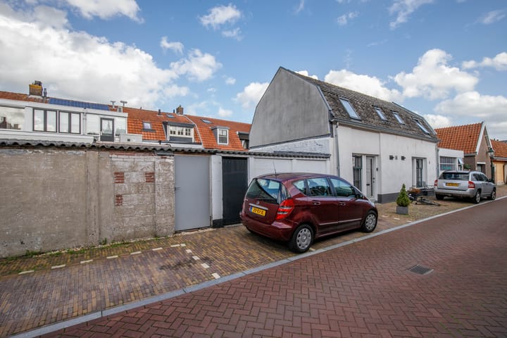 Foto 31 van Lange Burchwal 37