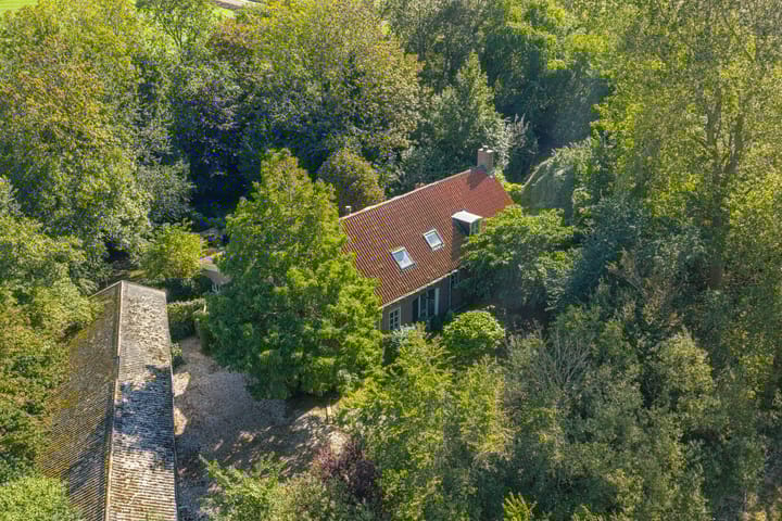 Foto 6 van Wierumerwei 12