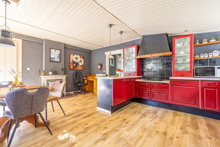 Foto 24 van Wierumerwei 12