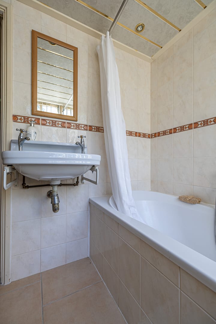 Foto 52 van Wierumerwei 12