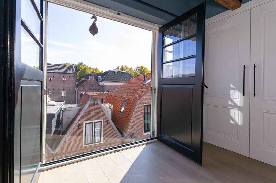 Photo 43 of Baanstraat 9