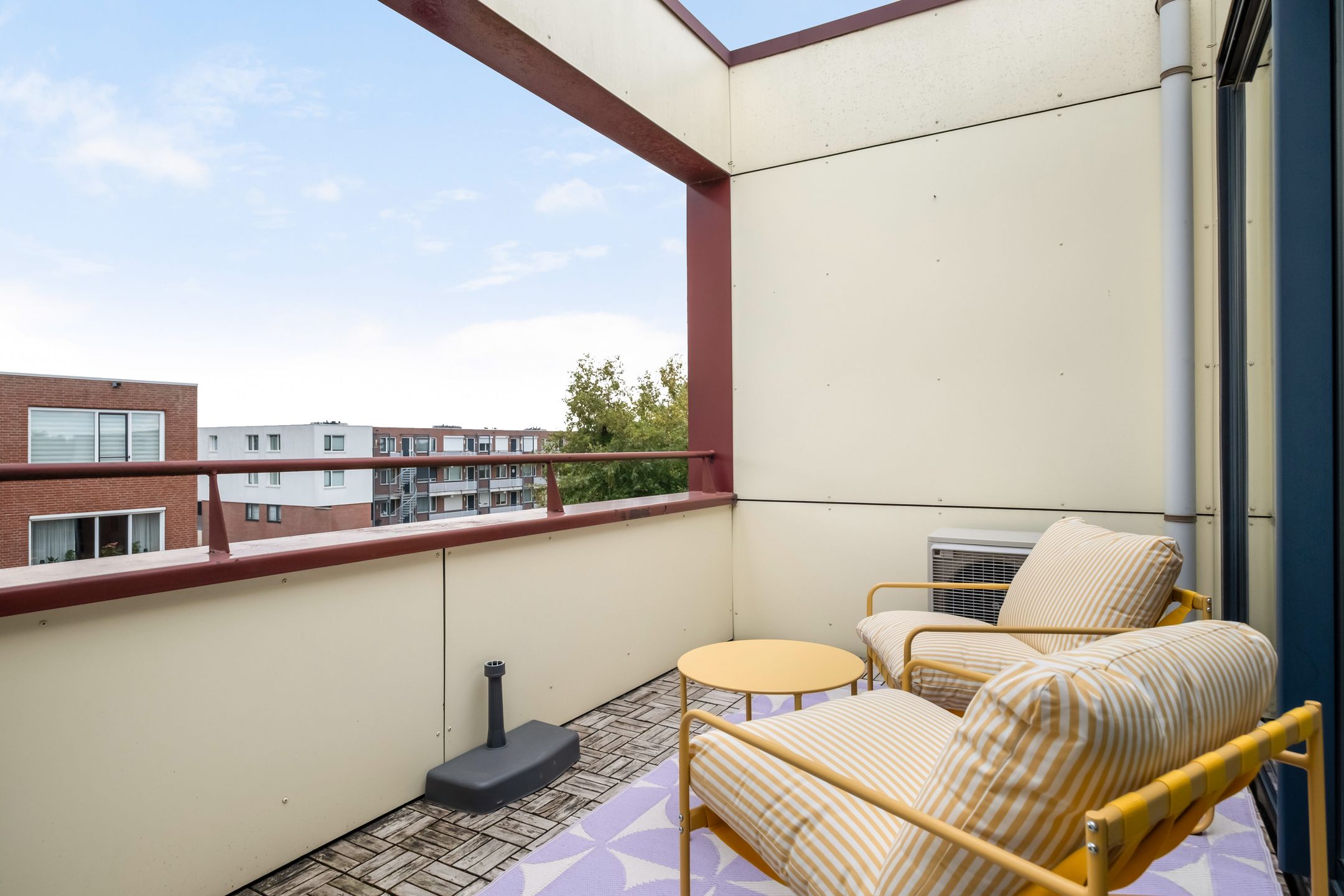 Foto 24 van Tiranastraat 84