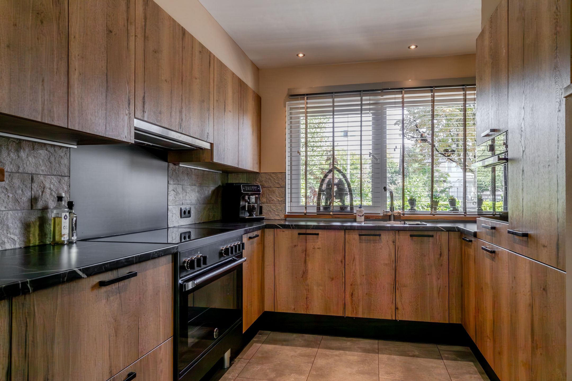 Foto 9 van De Savornin Lohmanlaan 4