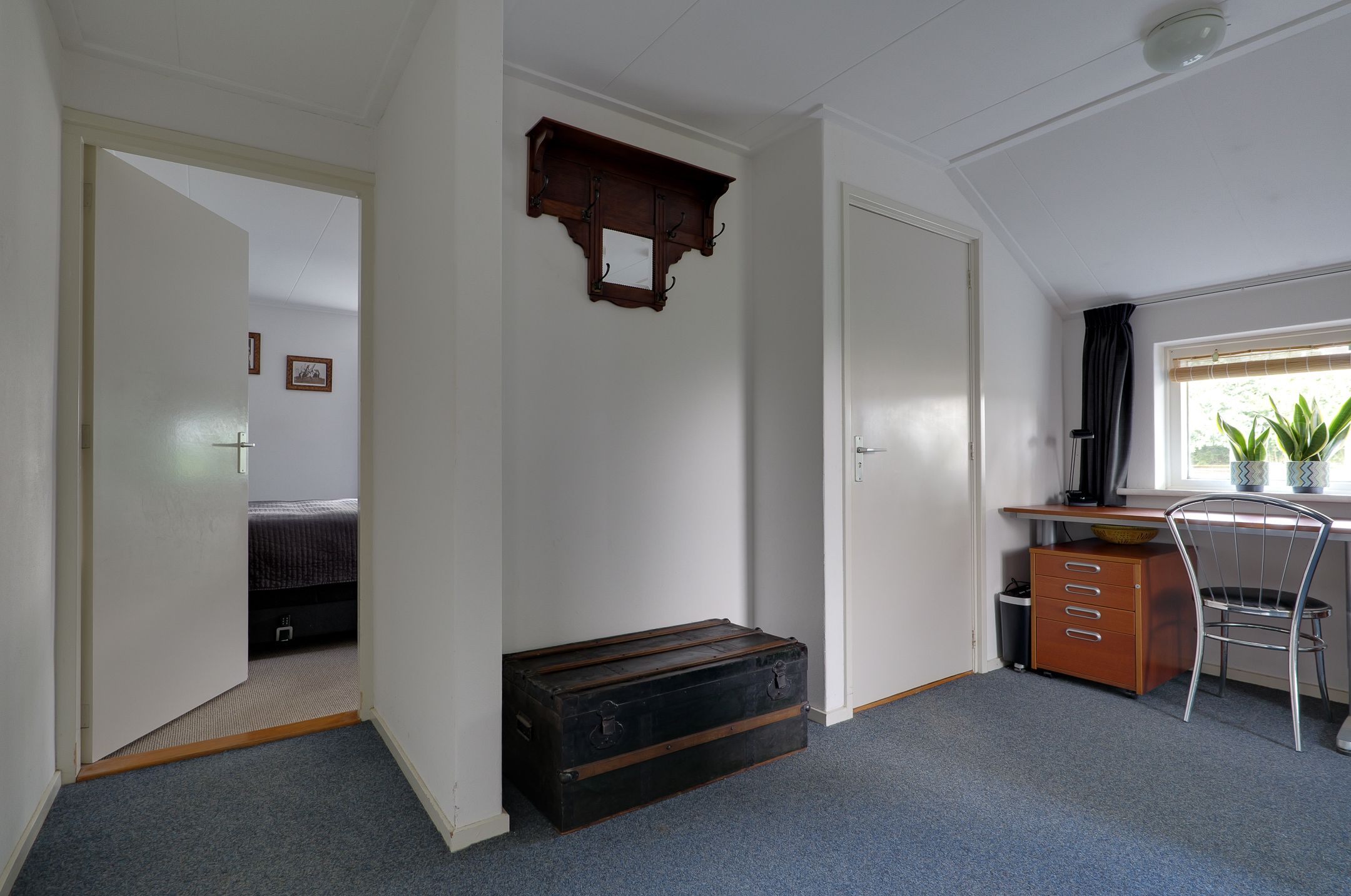 Photo 12 of Oosteinde 16