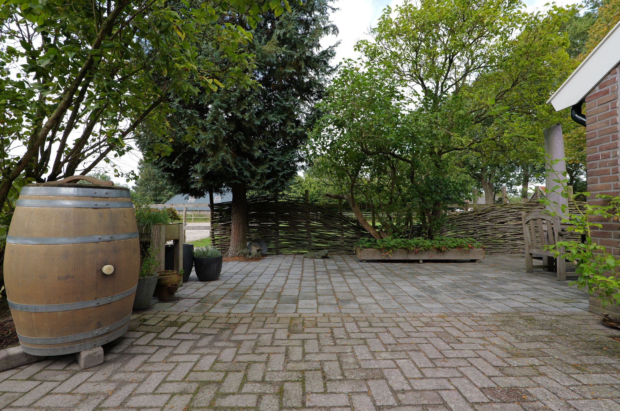 Photo 24 of Oosteinde 16