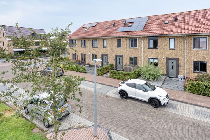 Foto 26 van Henk Derksenstraat 5