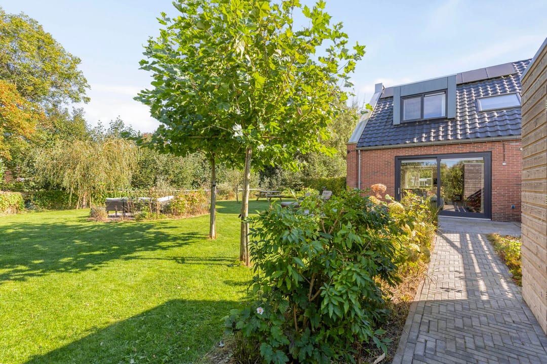 Foto 17 van Lindenhof 2