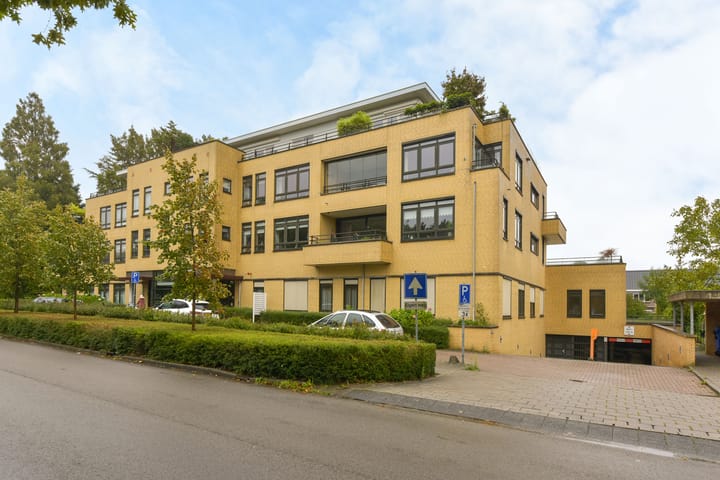 Hoofdweg 3-C main image