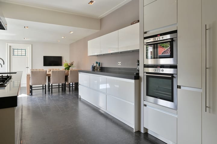 Photo 4 of Burgemeester s'Jacoblaan 48