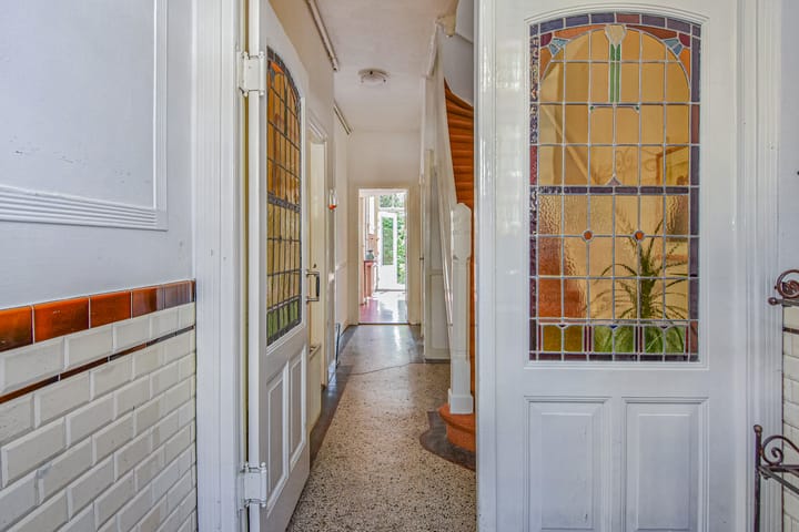 Foto 6 van Van Beverningkstraat 50