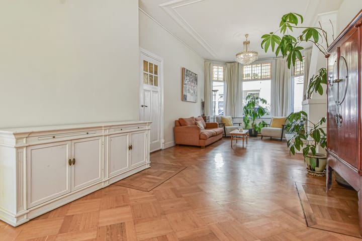 Foto 8 van Van Beverningkstraat 50