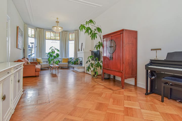 Foto 13 van Van Beverningkstraat 50