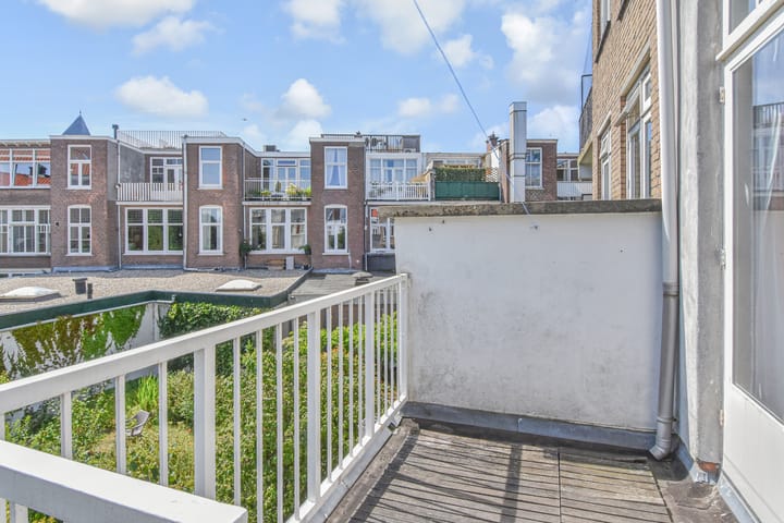 Foto 36 van Van Beverningkstraat 50