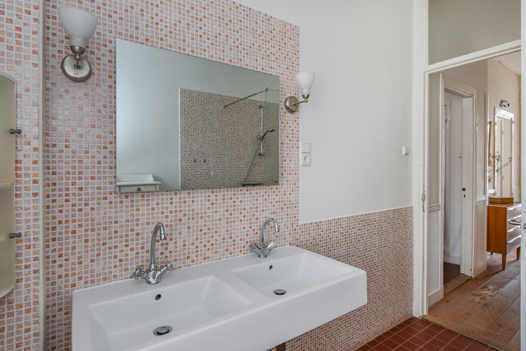 Foto 46 van Van Beverningkstraat 50