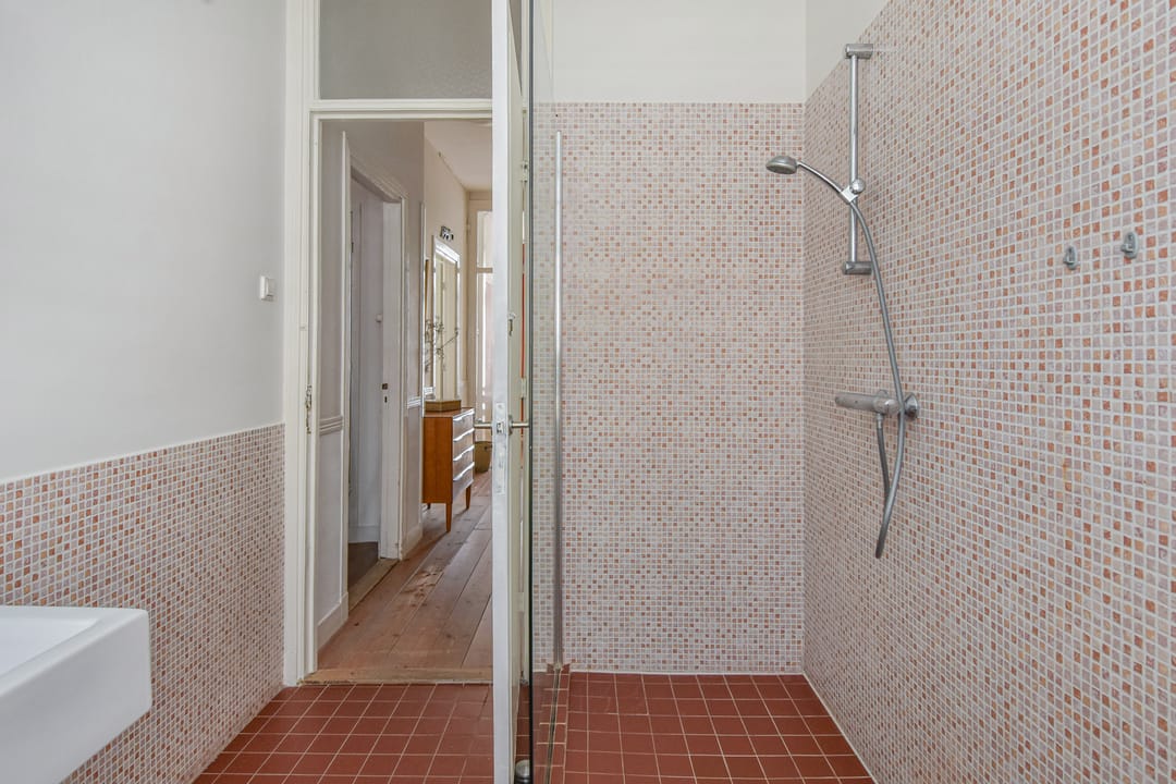 Foto 47 van Van Beverningkstraat 50