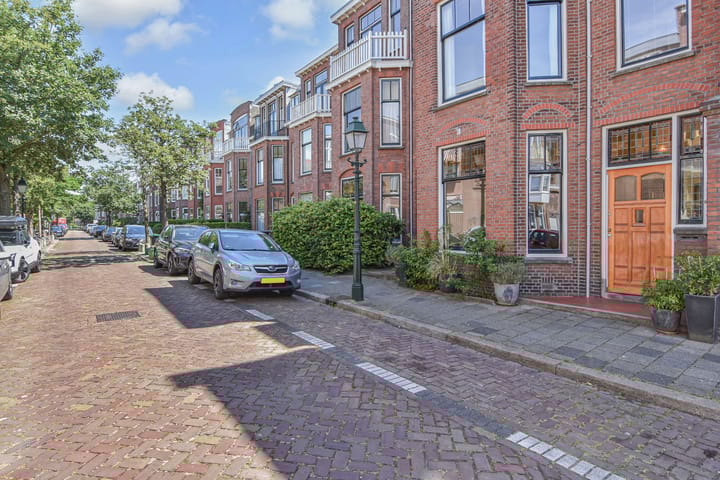 Foto 65 van Van Beverningkstraat 50