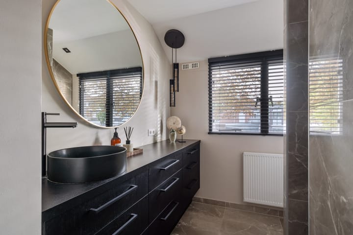 Foto 21 van Merodelaan 99