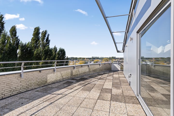 Photo 49 of Het Masker 148