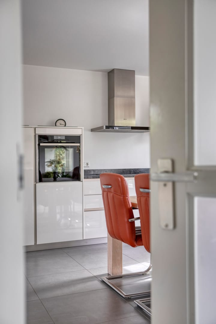 Photo 5 of Vliegersveld 6