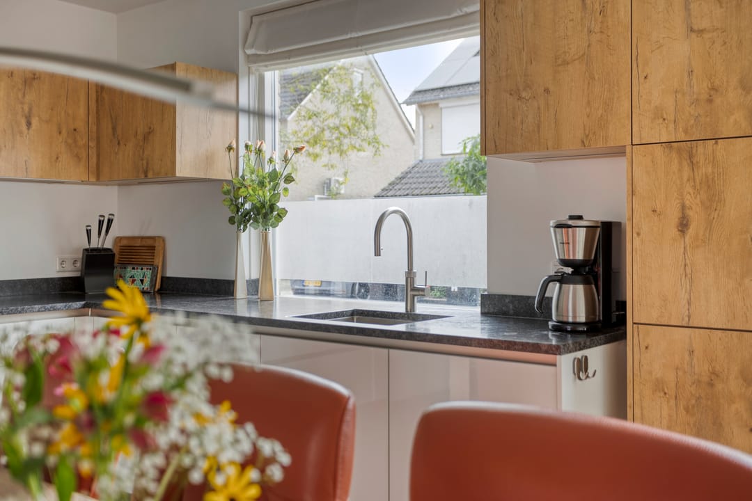 Photo 16 of Vliegersveld 6