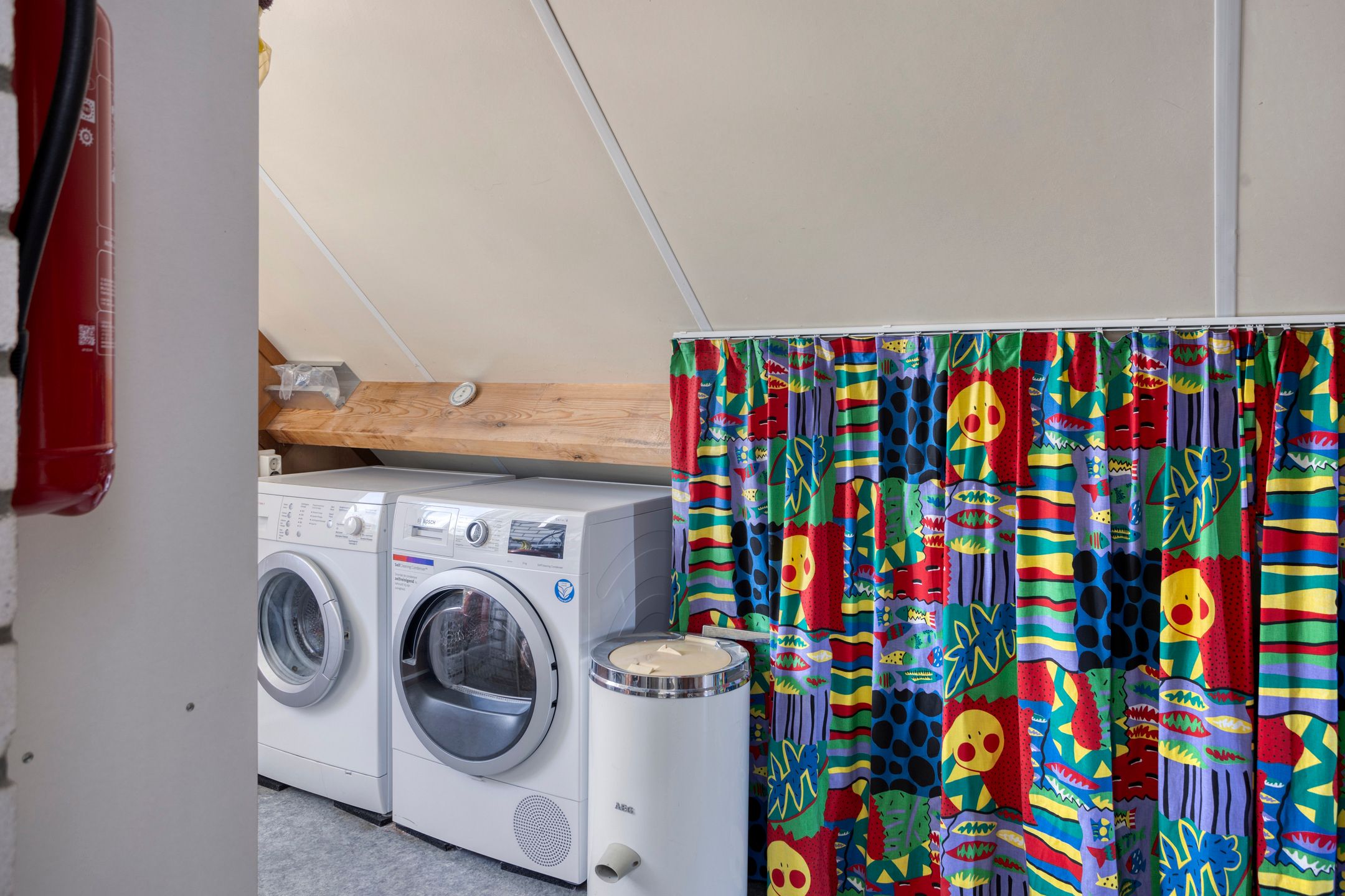 Photo 30 of Vliegersveld 6