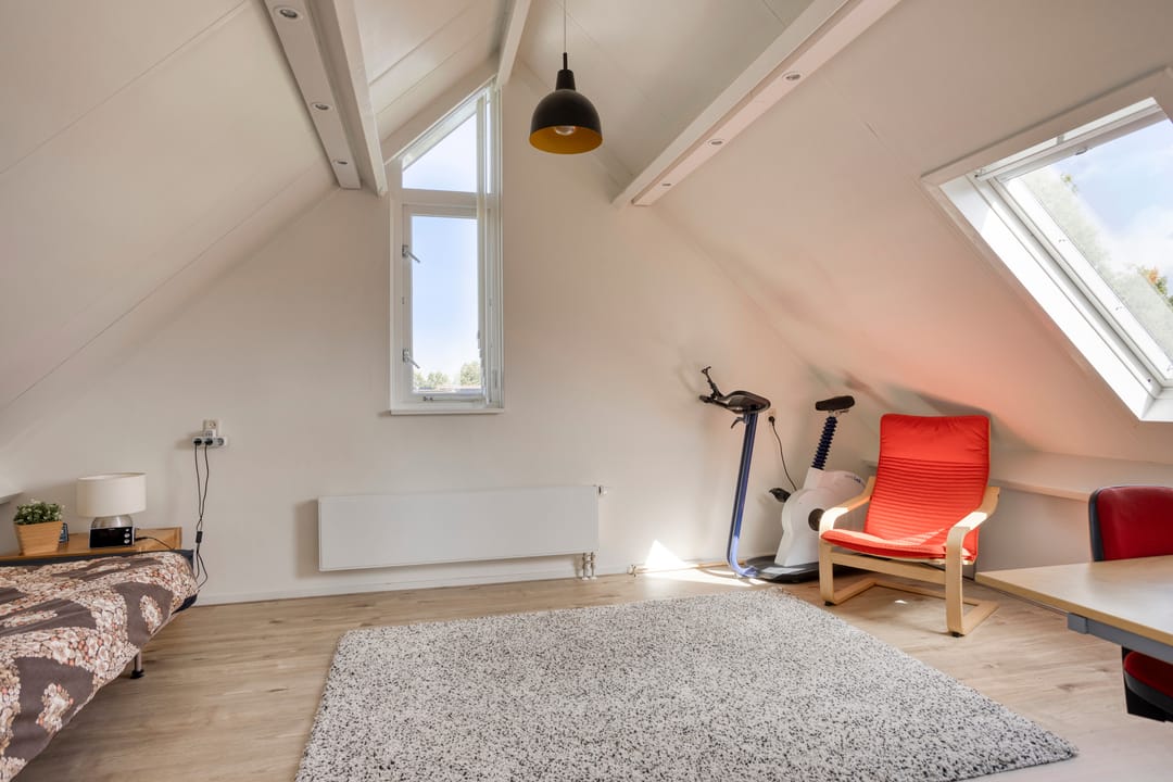 Photo 38 of Vliegersveld 6