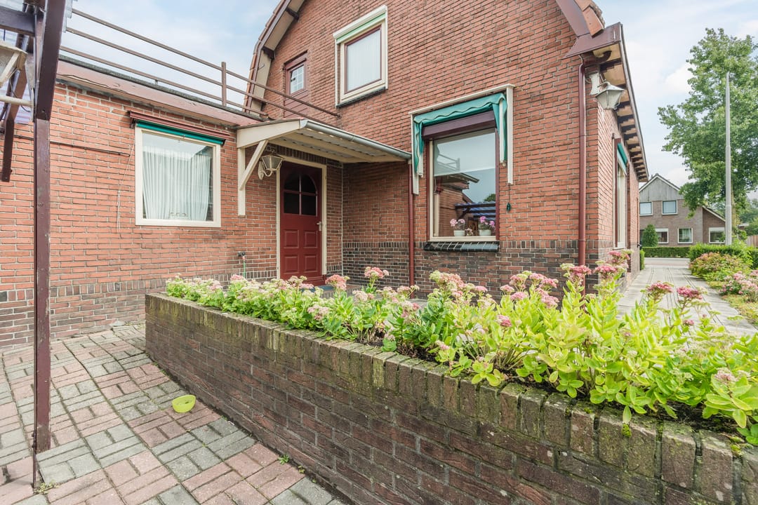 Photo 8 of Bouwmeesterstraat 41