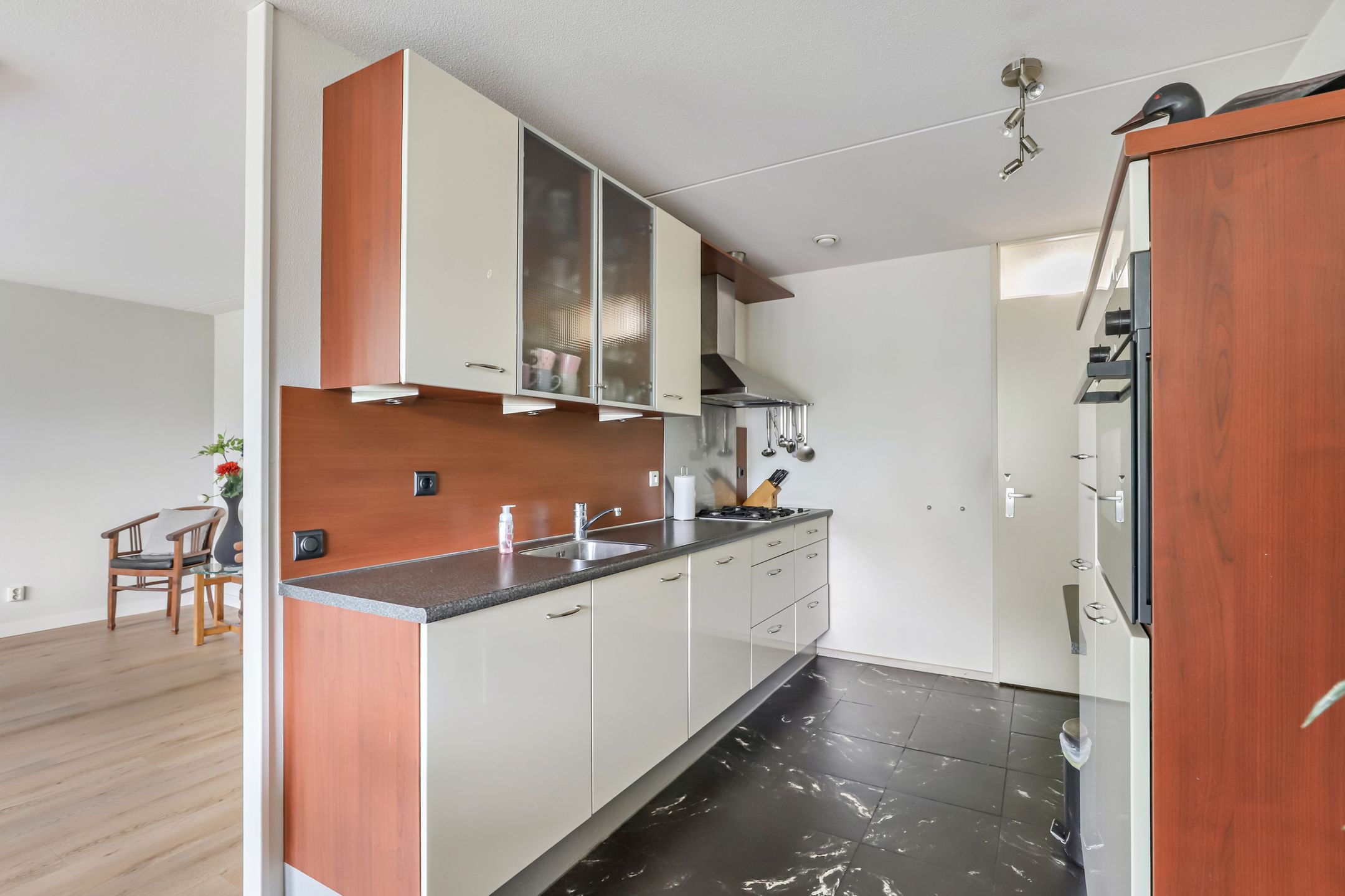 Foto 12 van Bloemstraat 21