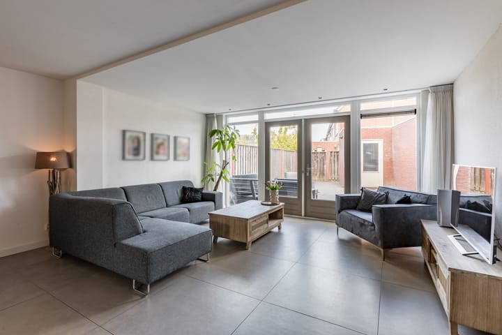 Foto 6 van Smaragd 21