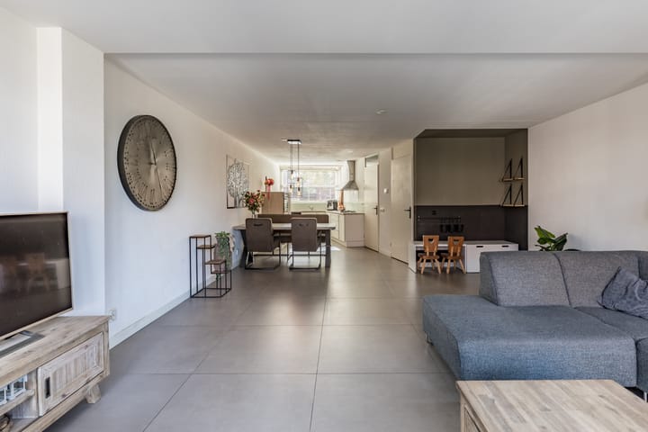 Foto 8 van Smaragd 21