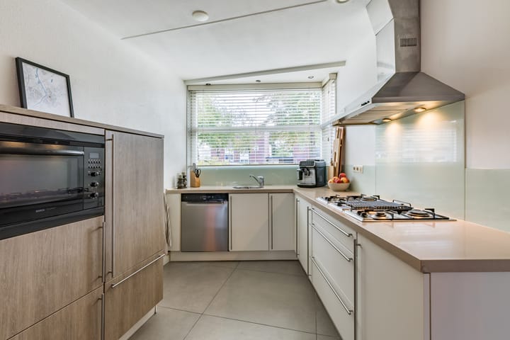 Foto 12 van Smaragd 21