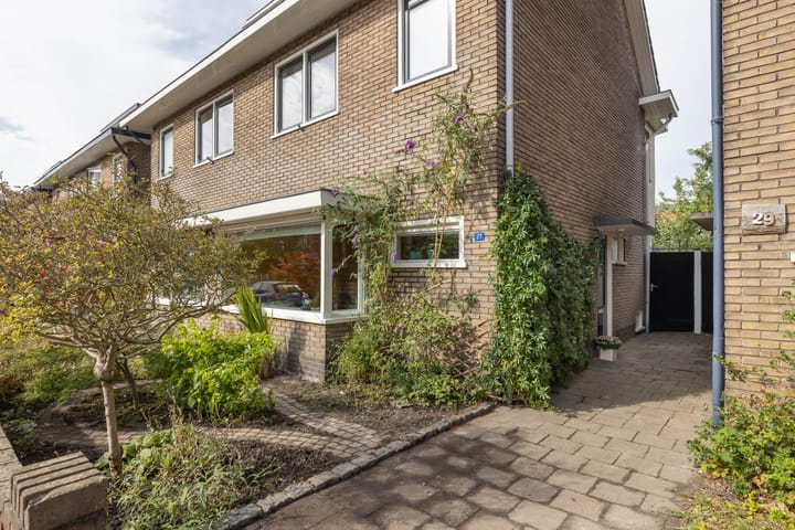 Photo 39 of Mesdagstraat 27