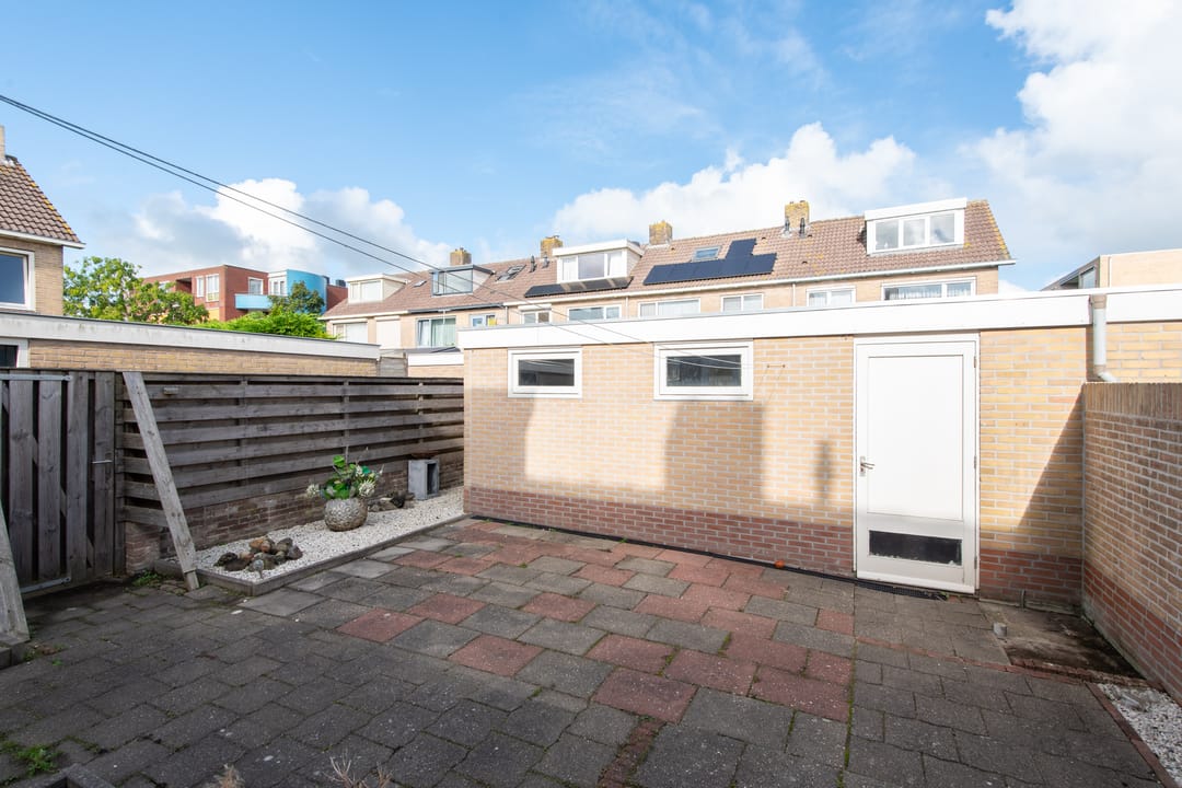 Foto 32 van Leeuwerikstraat 1