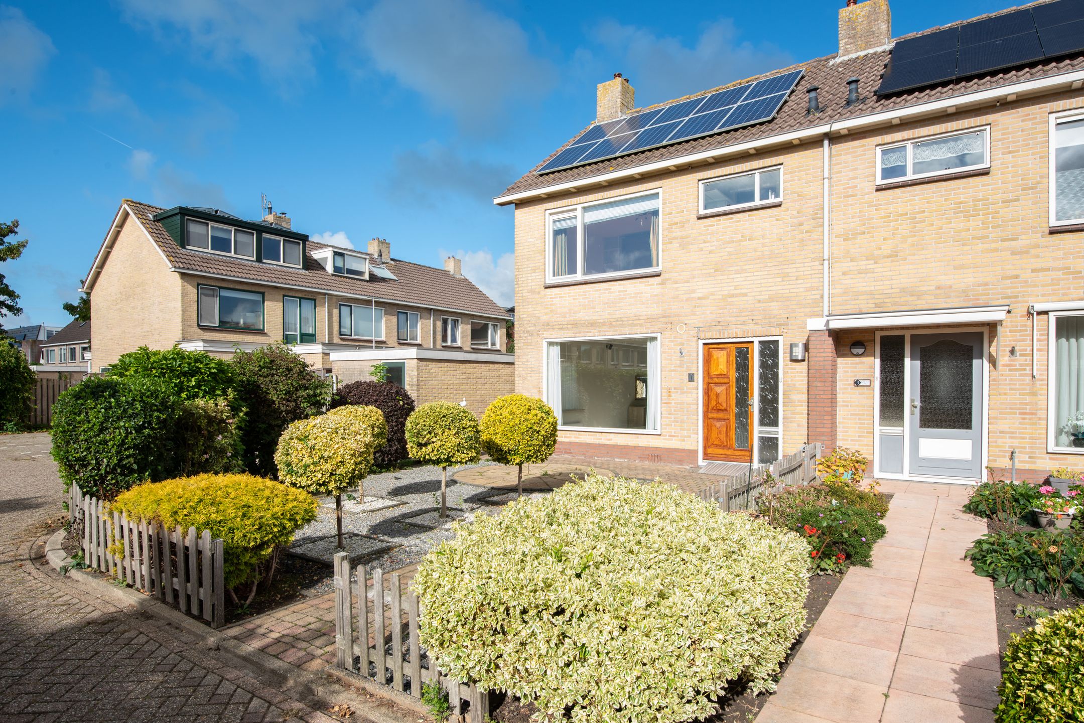 Foto 39 van Leeuwerikstraat 1