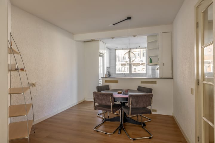 Foto 17 van De Genestetlaan 209