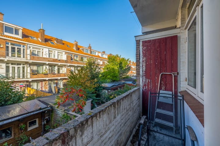 Foto 27 van De Genestetlaan 209