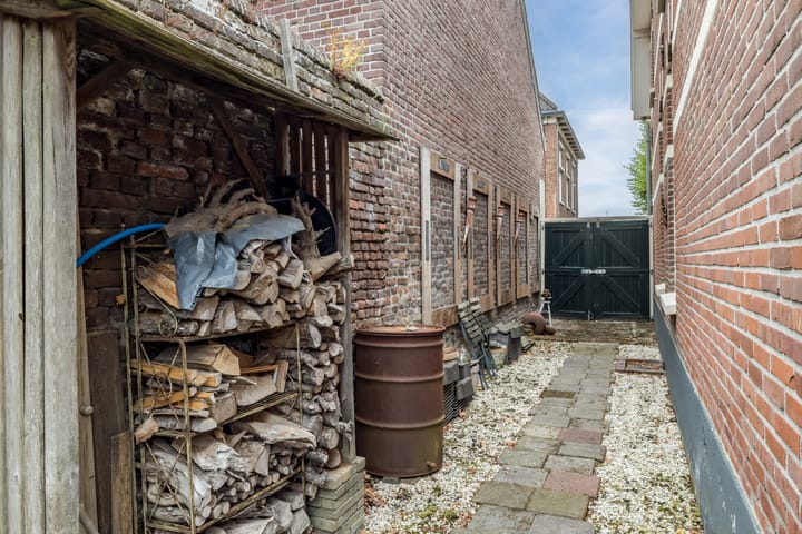 Photo 39 of Grotestraat 75