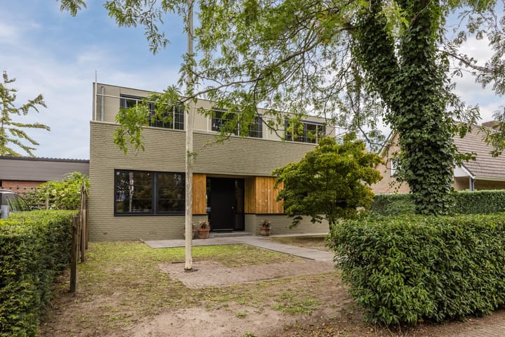 Foto 74 van Julianalaan 29