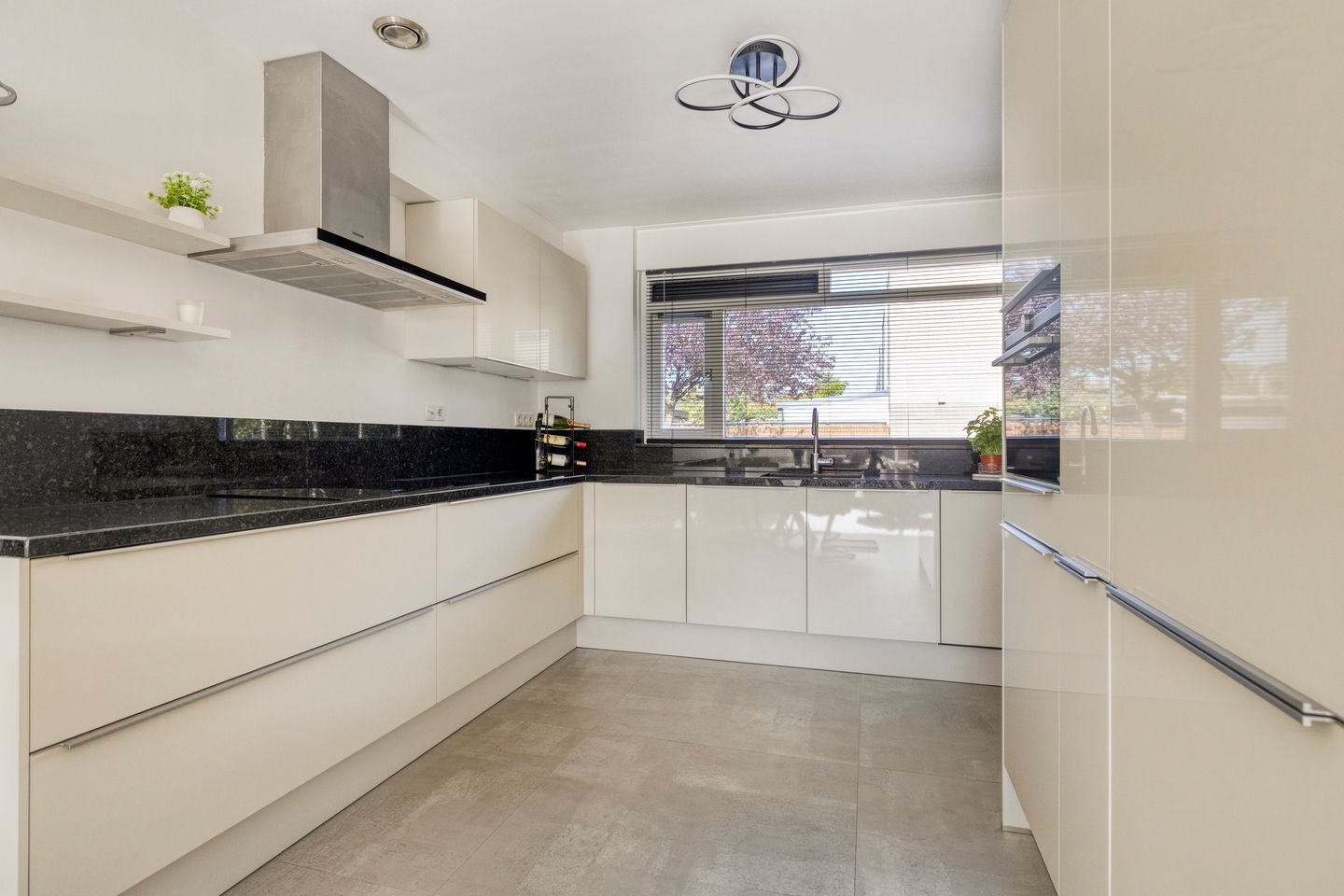 Foto 10 van Sulawesi 25