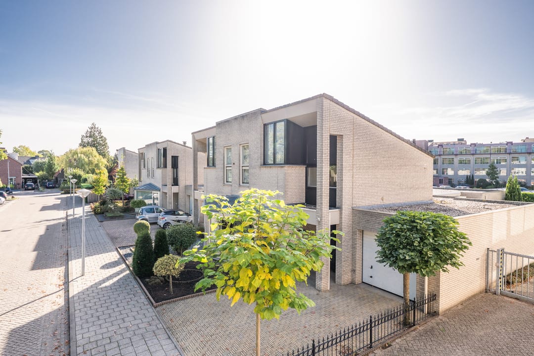 Foto 2 van Kruisherenstraat 1