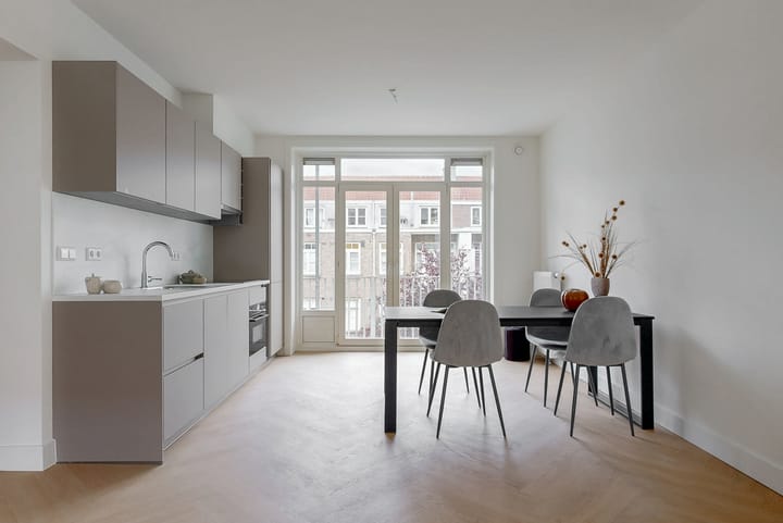 Foto 8 van Maasstraat 42-2