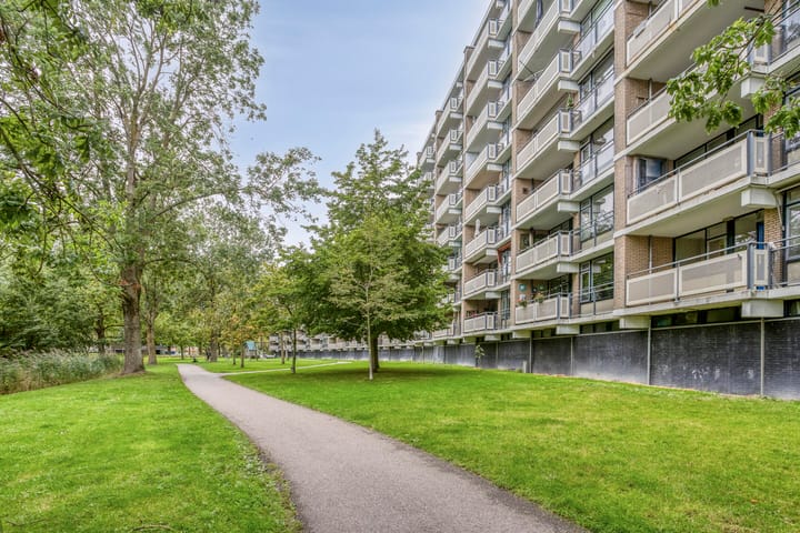 Foto 26 van Jan Luykenlaan 35